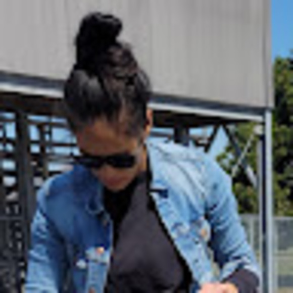 Meet your Posher, Linh - Picture 1 of 1